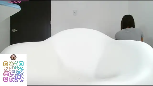 Snapshot of Betsy_Thonson chatting on March 2025 07:35:01 PM Betsy Thonson online show from March 2025 07:35:01 PM