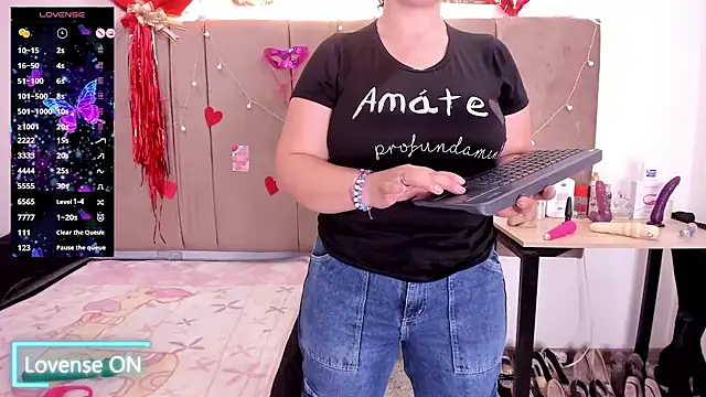 Zaly mature online show from October 2025 02:04:01 AM