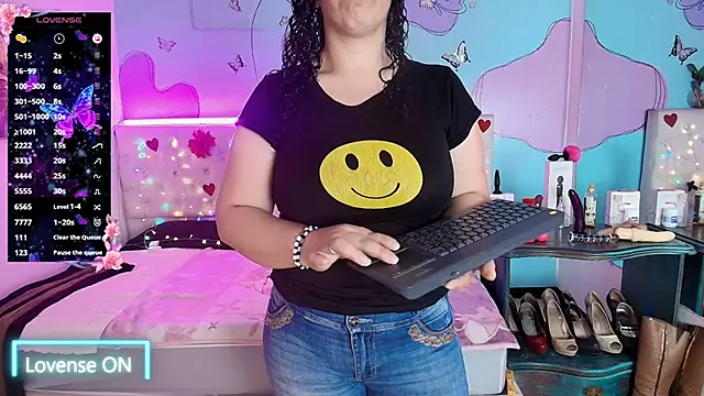 Zaly mature online show from July 2026 10:56:01 PM