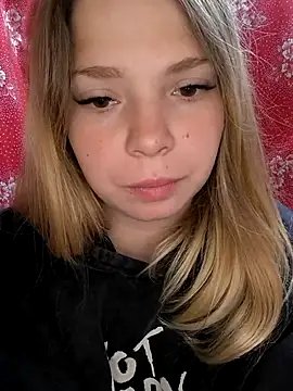 Zuli Kiska online show from September 2025 11:26:01 AM