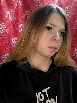 Zuli Kiska online show from November 2025 11:57:02 AM