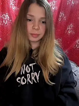 Zuli Kiska online show from April 2026 06:57:02 PM