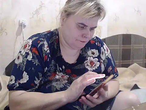 Ameliabusty online show from February 2025 07:37:01 AM