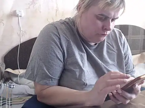 Ameliabusty online show from February 2025 10:47:02 AM