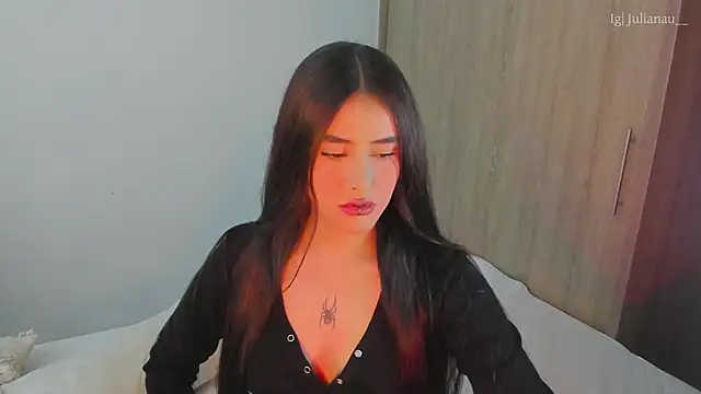 iriswest  online show from February 2025 10:42:02 PM