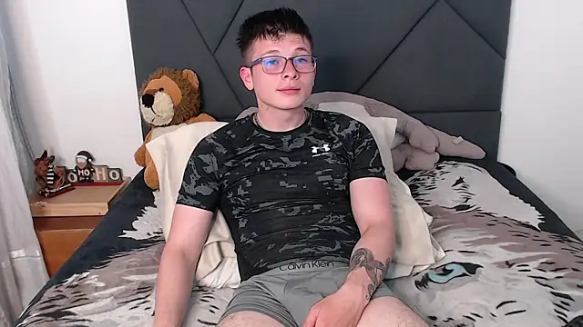 MathewCollin online show from January 2025 09:18:02 PM