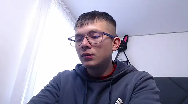 MathewCollin online show from March 2025 04:07:02 PM