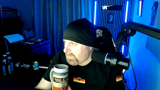 DerPornoPete online show from April 2026 09:49:02 PM