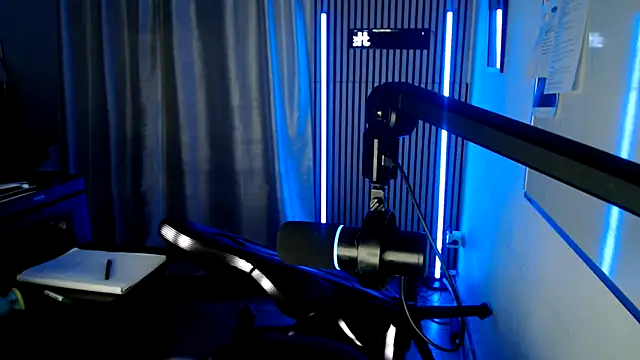DerPornoPete online show from May 2026 11:00:02 PM