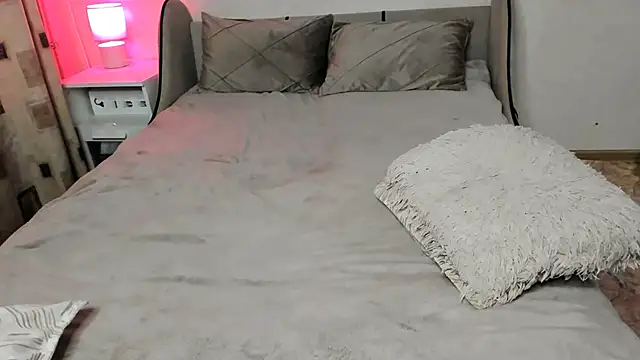 Vivian Davis online show from December 2024 10:40:01 PM