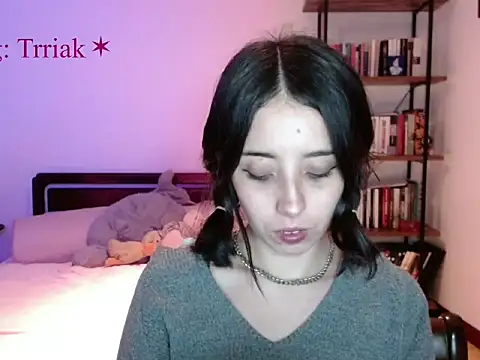 babyluna 8 8 online show from April 2026 12:43:02 AM