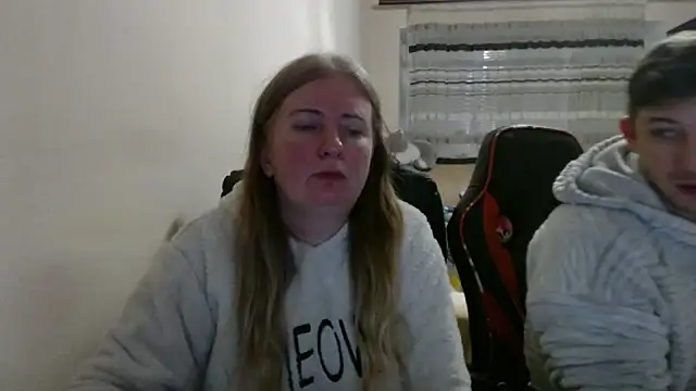 PeterAndJen online show from December 2025 08:04:02 PM