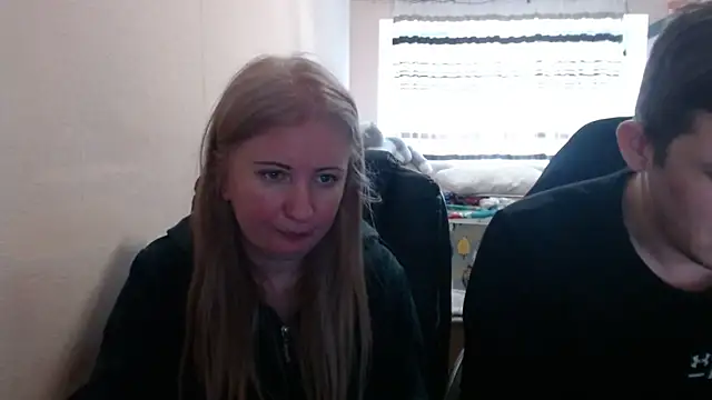 PeterAndJen online show from March 2026 06:33:01 PM