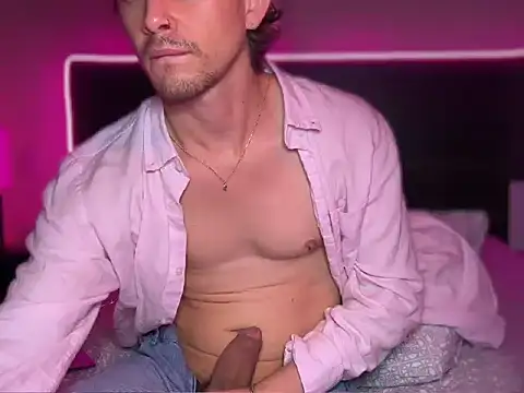 mcklister kinky feets online show from March 2026 12:33:01 PM