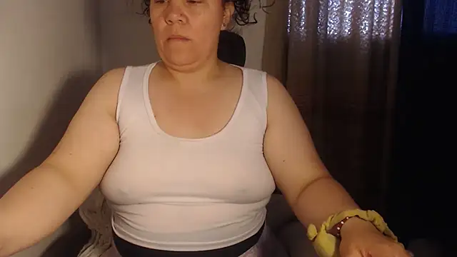 Snapshot of agathamiller01 chatting on July 2026 11:29:02 AM agathamiller01 online show from July 2026 11:29:02 AM