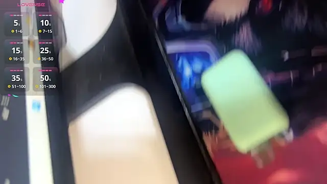 ariashaa online show from November 2025 06:41:02 PM