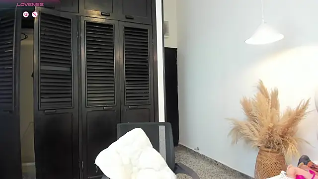 angelica af online show from October 2025 06:30:02 PM