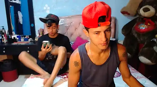 gustavo saaled19 online show from December 2024 12:01:02 AM