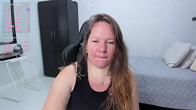 Snapshot of tamy_shine87 chatting on October 2025 03:07:02 AM tamy shine87 online show from October 2025 03:07:02 AM