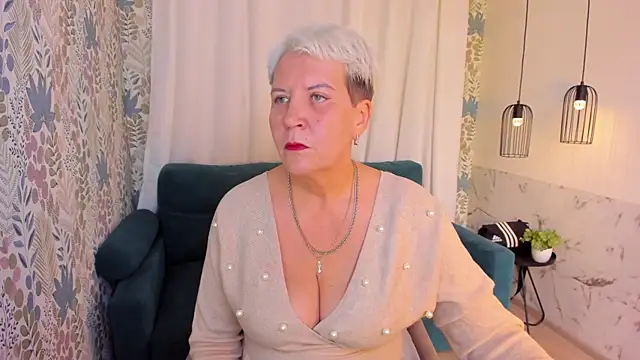 Snapshot of KathySunn chatting on April 2026 01:24:01 PM KathySunn online show from April 2026 01:24:01 PM