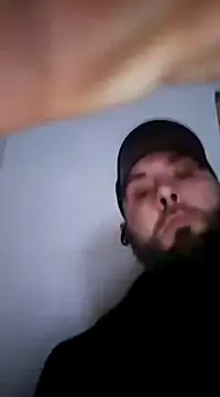 Snapshot of Dnbigo89 chatting on January 2025 01:44:02 PM Dnbigo89 online show from January 2025 01:44:02 PM