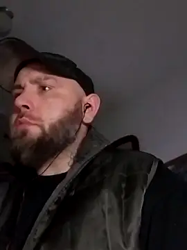 Snapshot of Dnbigo89 chatting on January 2025 07:00:01 PM Dnbigo89 online show from January 2025 07:00:01 PM