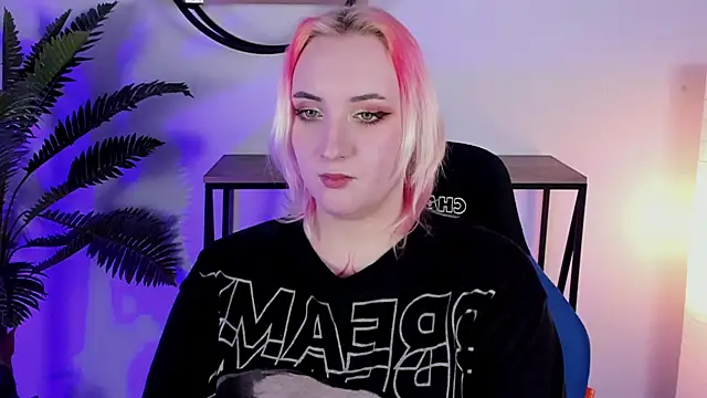 AsheLucker online show from February 2025 05:45:02 AM