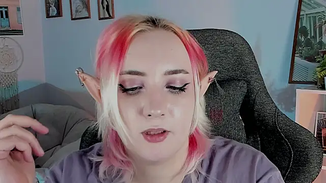 AsheLucker online show from March 2025 05:46:01 AM