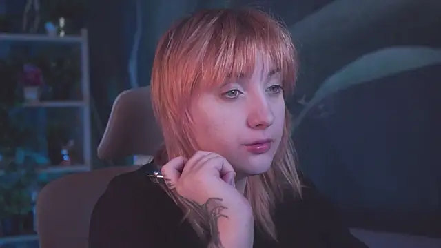 AsheLucker online show from September 2025 02:11:02 AM