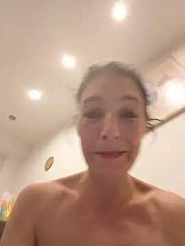 Sposini69 online show from June 2026 11:05:01 PM