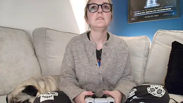 short sweetpea online show from September 2025 09:07:02 PM