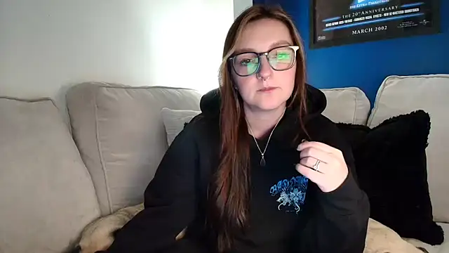 short sweetpea online show from November 2025 04:53:01 PM