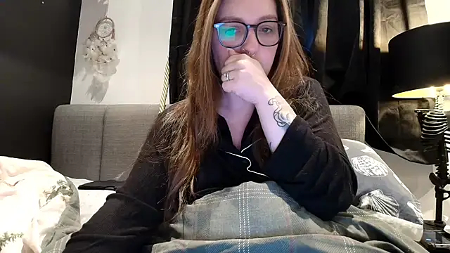 short sweetpea online show from March 2026 06:50:02 AM