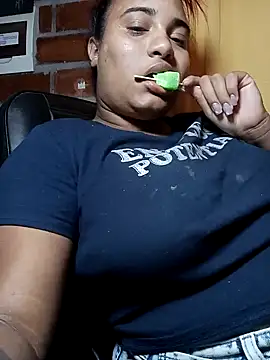 Hilarybunnyy online show from January 2025 02:09:01 AM