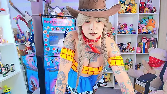 Snapshot of meda_kawaii_ chatting on October 2025 09:55:01 PM meda kawaii online show from October 2025 09:55:01 PM