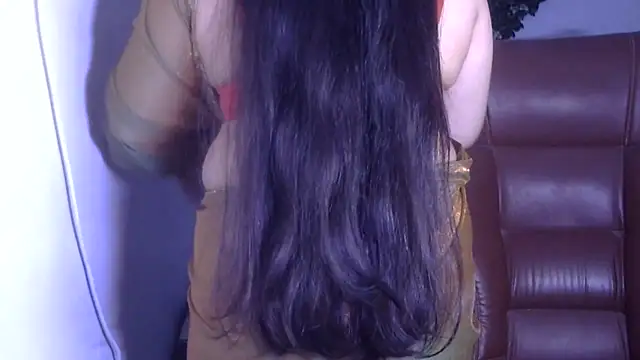 Snapshot of Maalnad_beauty chatting on October 2025 10:19:02 AM Maalnad beauty online show from October 2025 10:19:02 AM