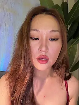 Snapshot of sphynx-_- chatting on October 2025 01:45:02 PM sphynx- - online show from October 2025 01:45:02 PM