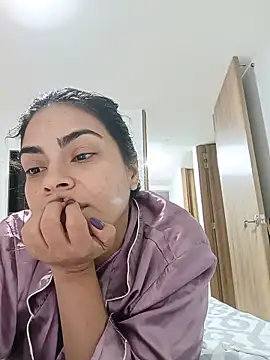 Ivanna2 online show from May 2026 11:23:04 PM