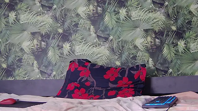 Alison Drew online show from December 2025 10:16:02 PM