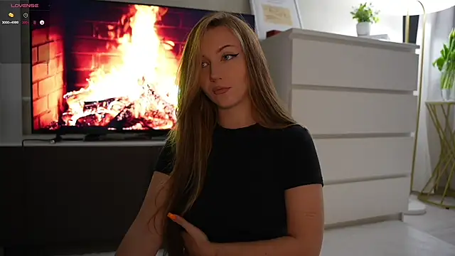 Snapshot of CatchMe1 chatting on March 2025 03:07:01 PM CatchMe1 online show from March 2025 03:07:01 PM