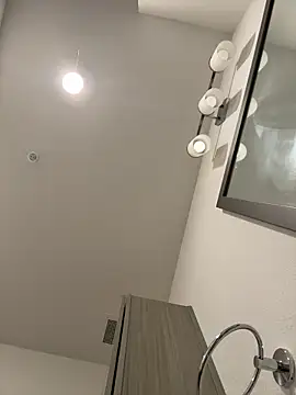 TyAthletic online show from March 2026 03:17:01 AM