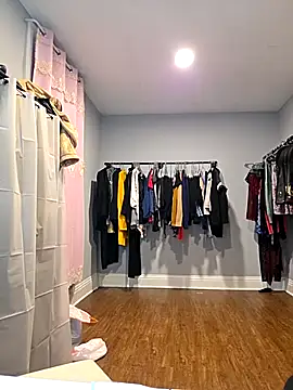 Nikkierosee online show from February 2026 11:33:02 PM