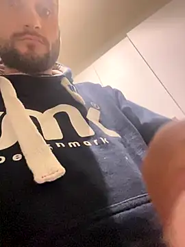 jolly922 online show from November 2025 04:01:01 AM