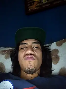 AlexAlejandro13 online show from March 2026 10:56:02 PM