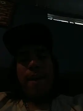 AlexAlejandro13 online show from March 2026 10:05:01 PM