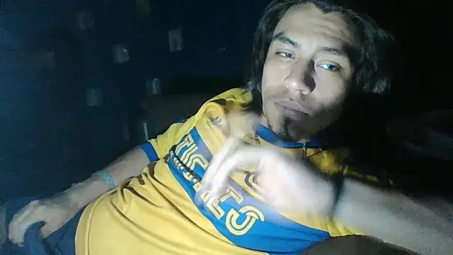 AlexAlejandro13 online show from March 2026 07:12:02 AM