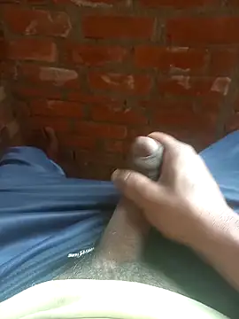 FinableKnee online show from February 2026 04:54:02 AM