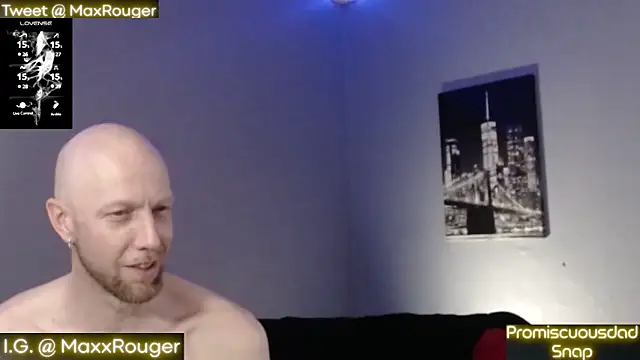 MaxRouger online show from December 2024 02:02:02 AM