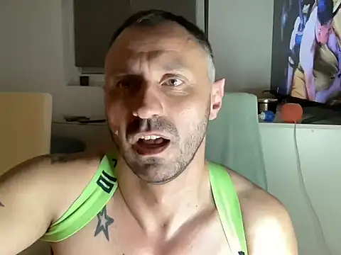 alekandrobg online show from September 2025 10:03:02 PM