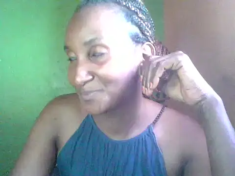 Snapshot of Athena_2019 chatting on February 2026 11:59:01 AM Athena 2019 online show from February 2026 11:59:01 AM